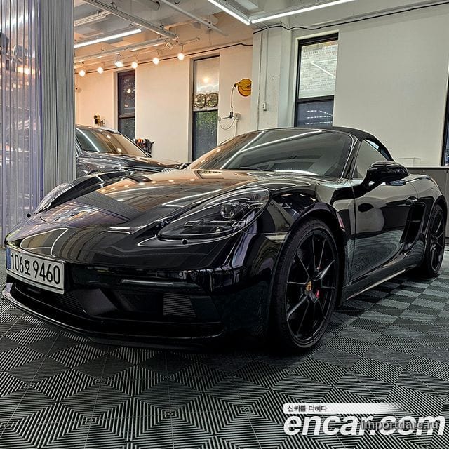 Porsche 718 Boxster интерьер