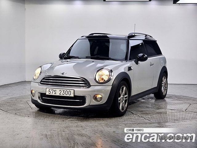 MINI COOPER D CLUBMAN 2014 — 125 992 км, серебристый, Корея — под ключ — фото 1