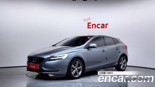 VOLVO V40 2017 — 49 747 км, серебристо-серый, Корея — под ключ — фото 1