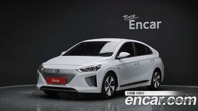 HYUNDAI IONIQ ELECTRIC 2017 — 93 749 км, белый, Корея — под ключ — фото 1