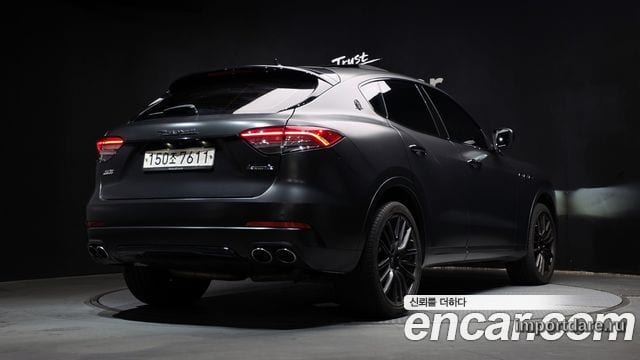 MASERATI LEVANTE 2017 — 86 275 км, Корея — под ключ — фото 2