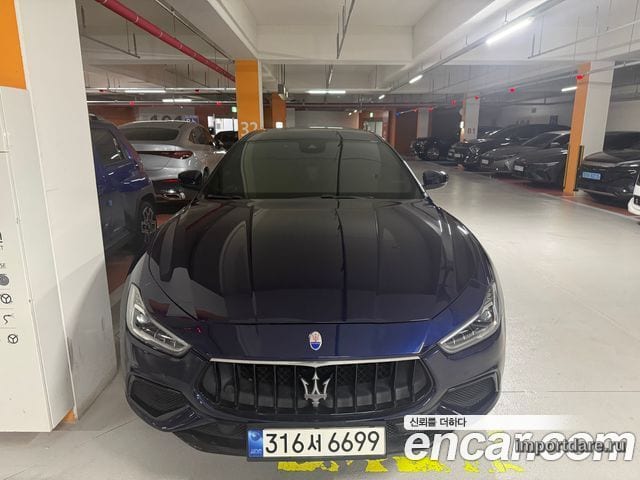 MASERATI GHIBLI 2018 — 112 300 км, синий, Корея — под ключ — фото 1