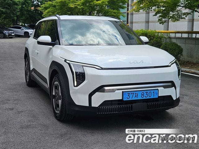 Kia EV3 сбоку