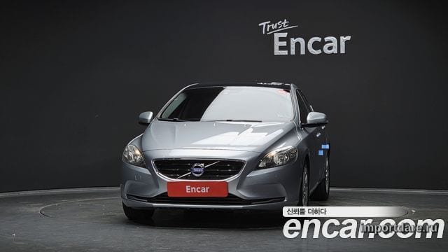VOLVO V40 2015 — 164 717 км, серебристо-серый, Корея — под ключ — фото 3