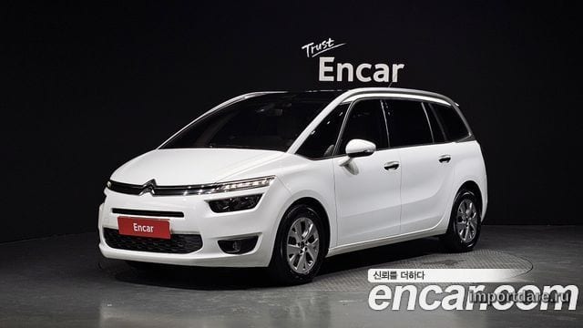 CITROEN GRAND C4 PICASSO 2016 — 132 076 км, белый, Корея — под ключ — фото 1