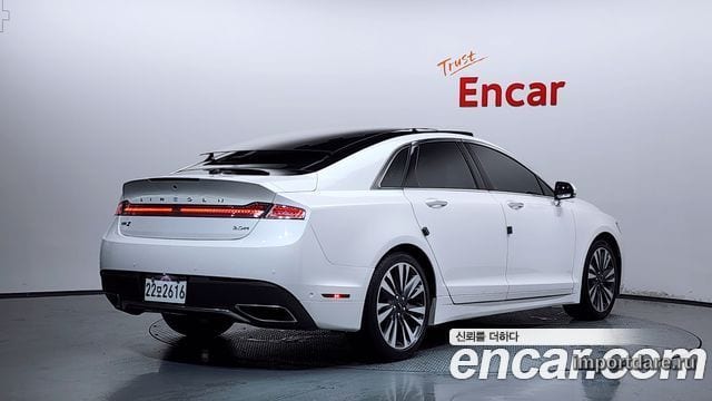 Lincoln Mkz сбоку