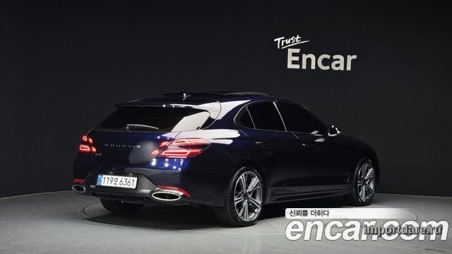 Genesis Shooting Brake сбоку