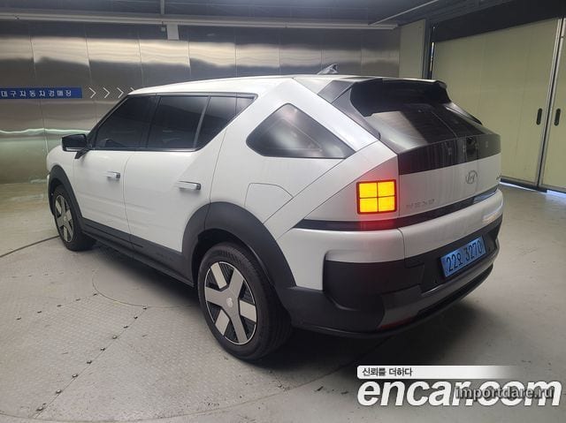Hyundai Nexo сбоку