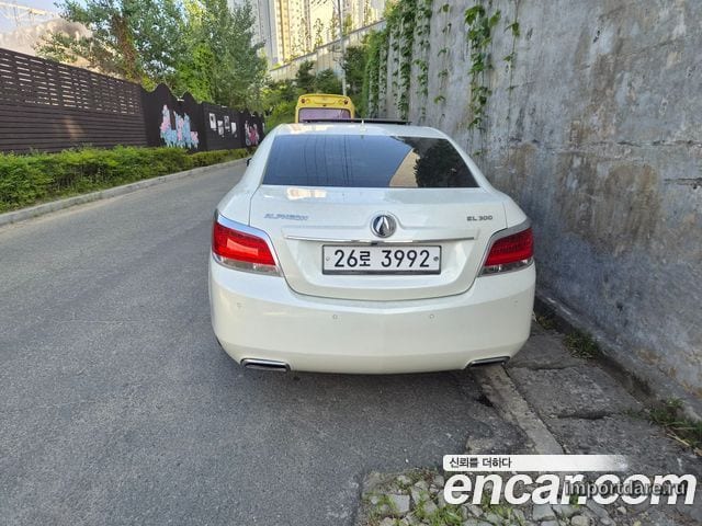 CHEVROLET ALPHEON 2011 — 145 314 км, белый-перламутр, Корея — под ключ — фото 4