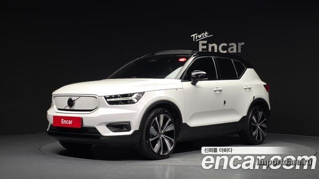 VOLVO XC40 RECHARGE 2022 — 34 337 км, белый, Корея — под ключ — фото 11