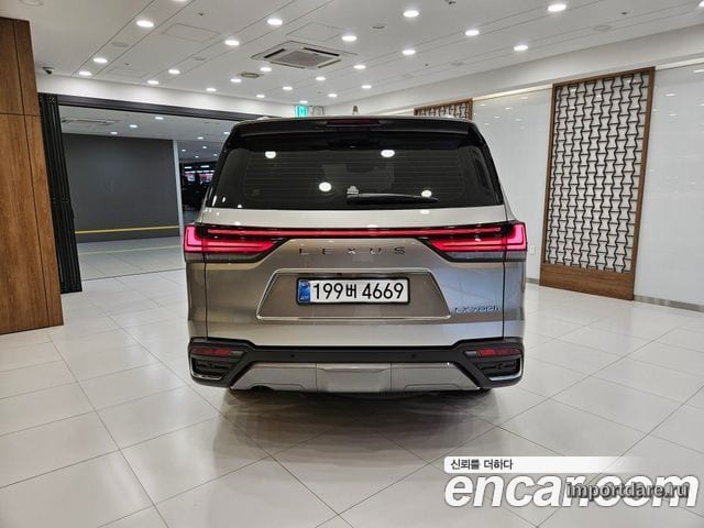 LEXUS LX 2025 — 11 350 км, серебристо-серый, Корея — под ключ — фото 4