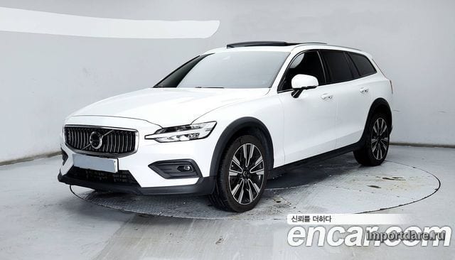 VOLVO V60 CROSS COUNTRY 2022 — 92 189 км, белый, Корея — под ключ — фото 11