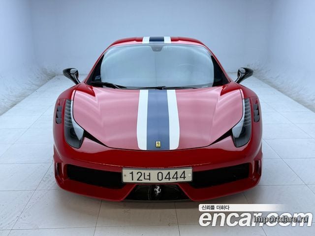 Ferrari 458 2013