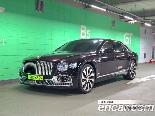 BENTLEY FLYING SPUR 2024 — 9 000 км, бордовый, Корея — под ключ — фото 11