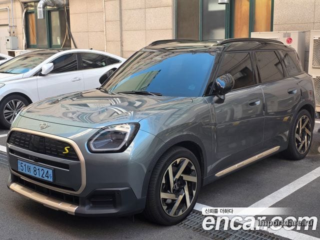 MINI COOPER COUNTRYMAN ELECTRIC 2025 — 23 125 км, серый, Корея — под ключ — фото 2