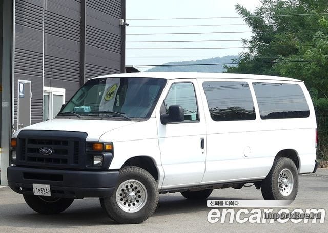 FORD E-Series 2013