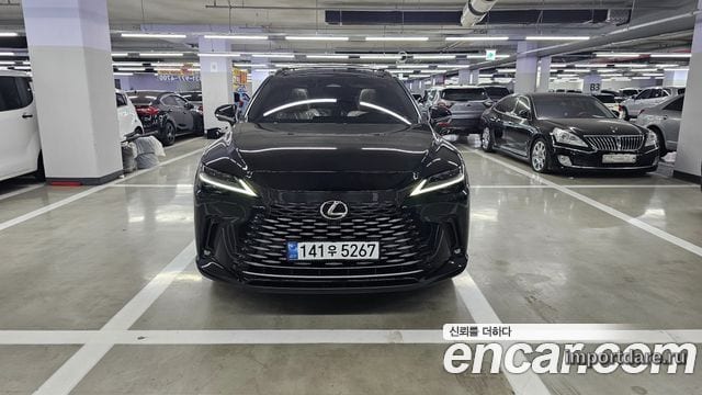 Lexus RX350H интерьер