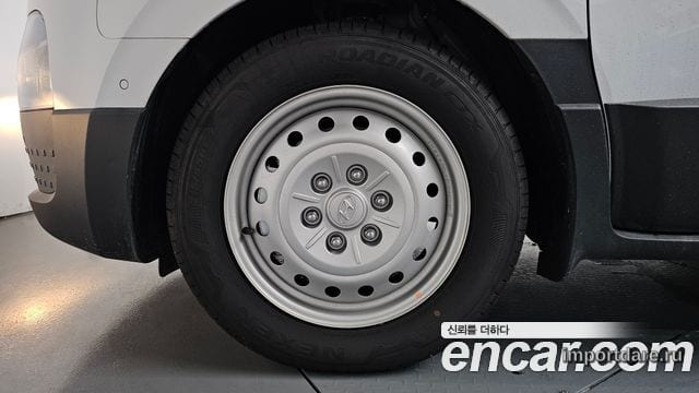 HYUNDAI ST1 2026 — 5 696 км, белый, Корея — под ключ — фото 5