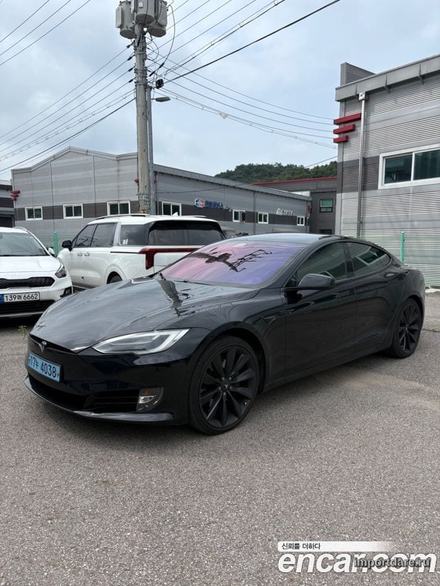 TESLA MODEL S 2017 — 164 000 км, чёрный, Корея — под ключ — фото 1
