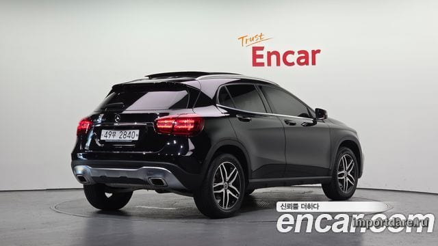 MERCEDES-BENZ GLA-CLASS X156 2019 — 33 650 км, чёрный, Корея — под ключ — фото 2