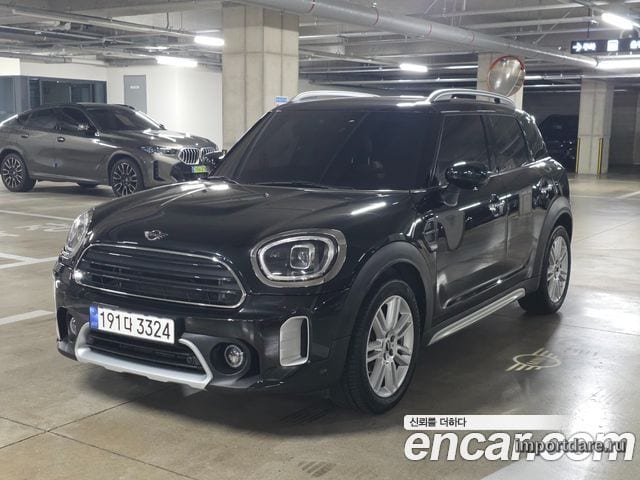 MINI COOPER COUNTRYMAN 2023 — 60 000 км, чёрный, Корея — под ключ — фото 1