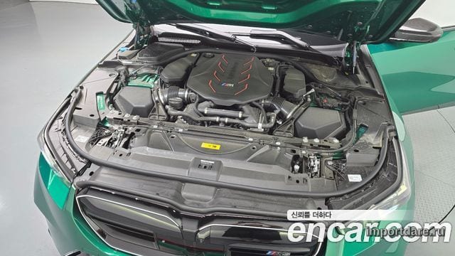 BMW M5 2026 — 7 680 км, зелёный, Корея — под ключ — фото 6