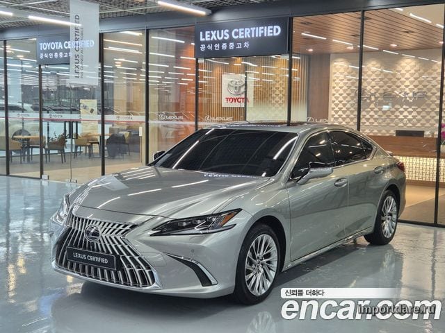 LEXUS ES300H 2026 — 7 352 км, светло-золотистый, Корея — под ключ — фото 1