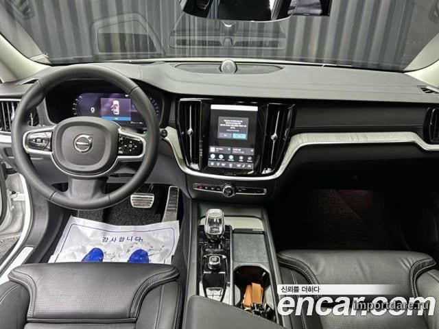VOLVO V60 CROSS COUNTRY 2023 — 49 900 км, белый, Корея — под ключ — фото 6