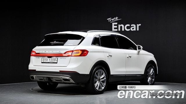 Lincoln Mkx сбоку