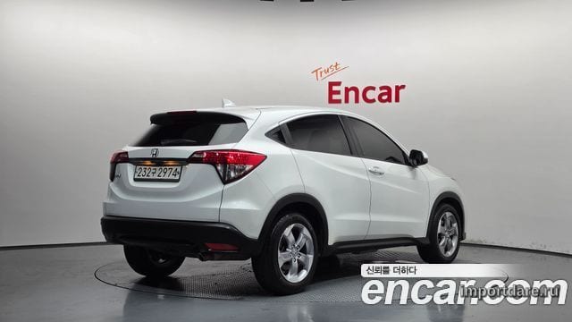 Honda Hr-V сзади