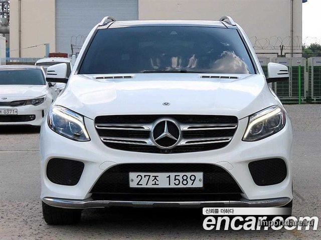 MERCEDES-BENZ GLE-CLASS W166 2018 — 113 825 км, белый, Корея — под ключ — фото 3