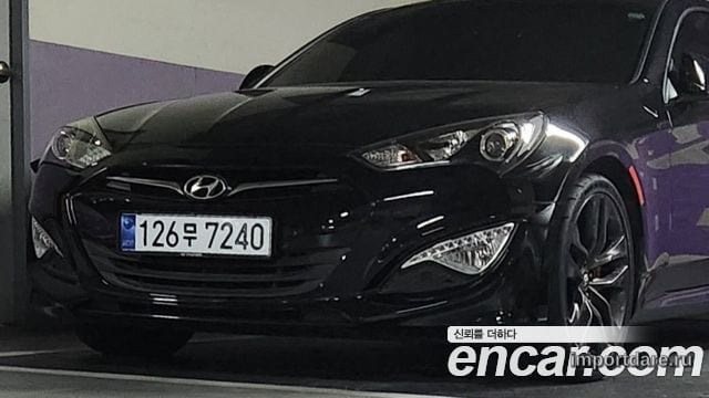 Hyundai Genesis Coupe интерьер