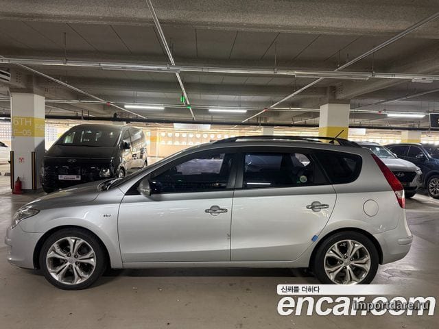 HYUNDAI I30 CW 2010 — 280 000 км, серебристый, Корея — под ключ — фото 5