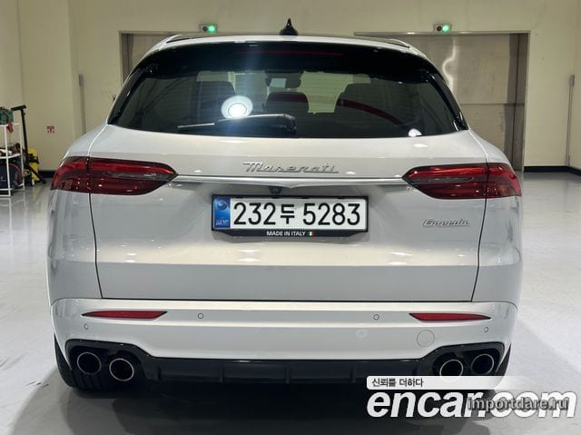 MASERATI GRECALE 2024 — 6 000 км, светло-серебристый, Корея — под ключ — фото 4