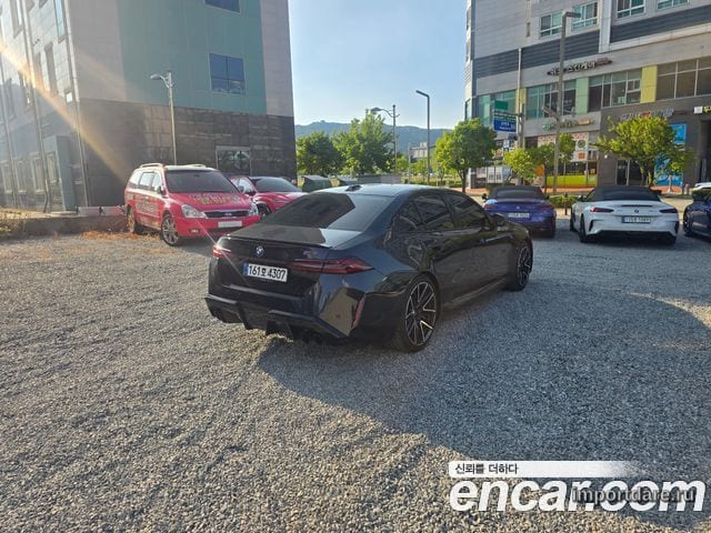 BMW M5 интерьер