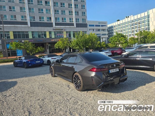BMW M5 детали