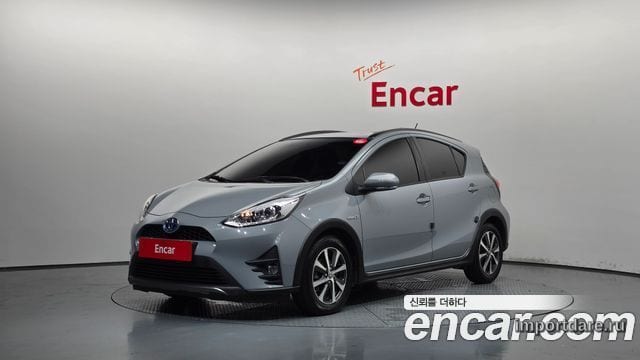 Toyota Prius C 2021