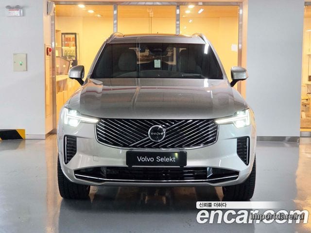 Volvo XC90 интерьер