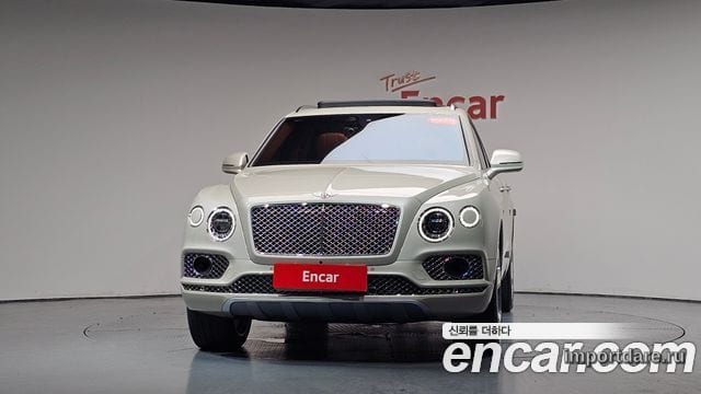 BENTLEY BENTAYGA 2018 — 38 696 км, белый-перламутр, Корея — под ключ — фото 3