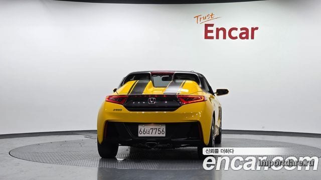 Honda S660 сзади