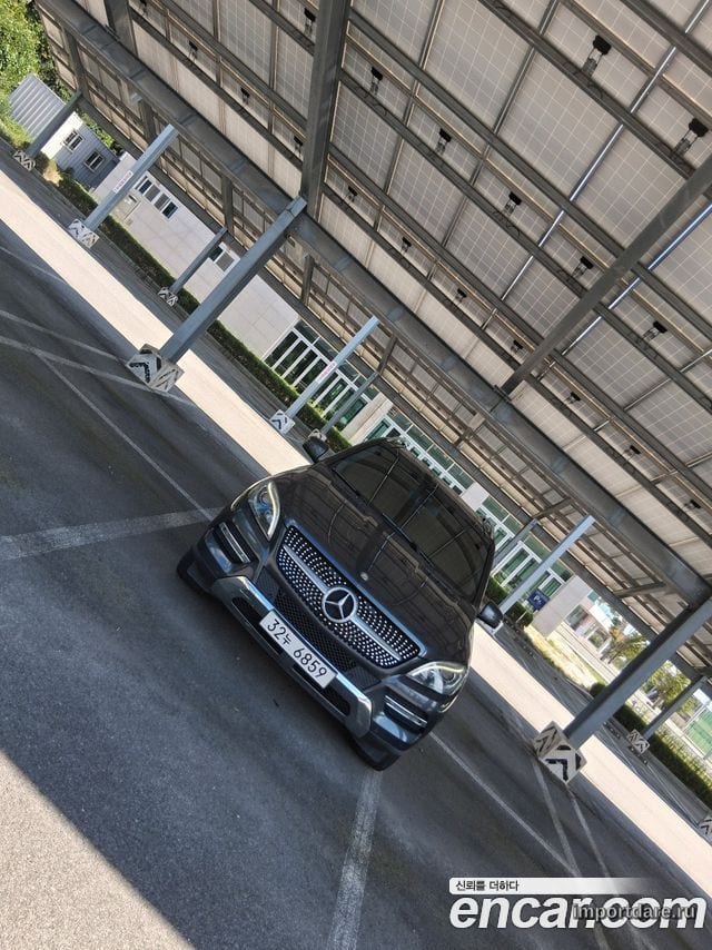 Mercedes-Benz M-Class 2015
