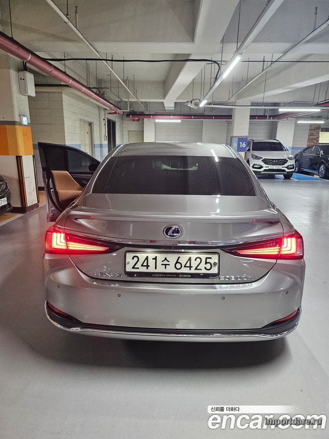 LEXUS ES300H 2021 — 41 000 км, серебристо-серый, Корея — под ключ — фото 3
