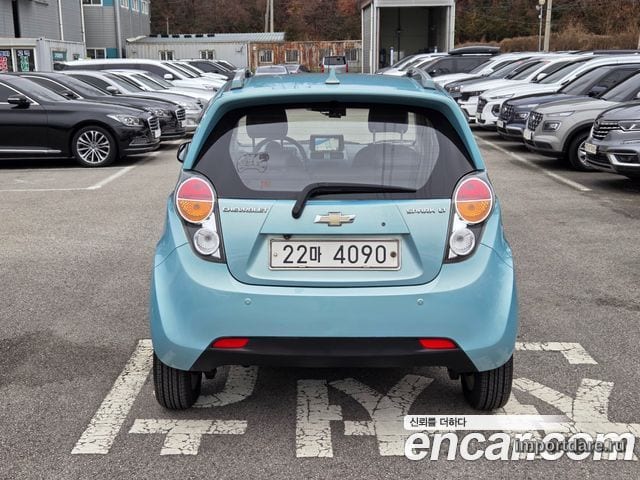 Chevrolet Matiz сзади