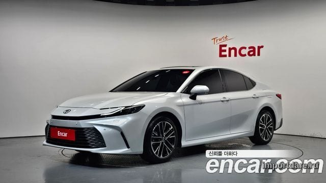 Toyota Camry 2026