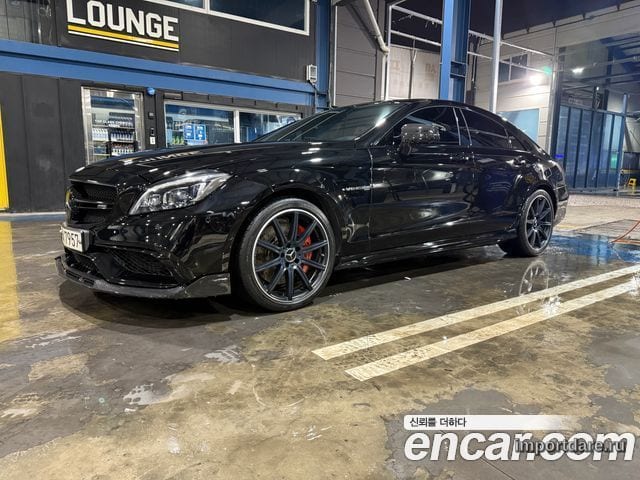 MERCEDES-BENZ CLS-CLASS W218 2017 — 72 200 км, чёрный, Корея — под ключ — фото 1