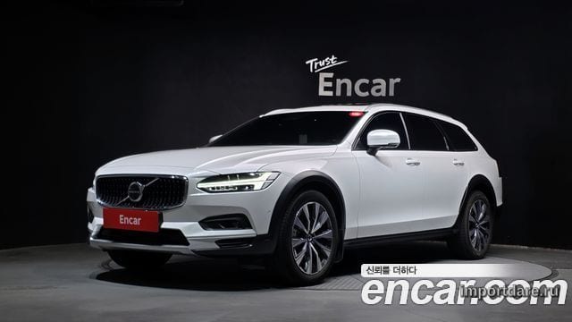 Volvo V90 Cross Country 2024