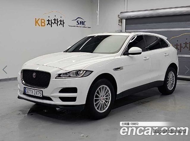 JAGUAR F-PACE 2018 — 150 551 км, белый, Корея — под ключ — фото 1