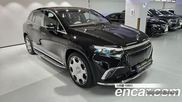 Mercedes-Benz Eqs SUV сбоку