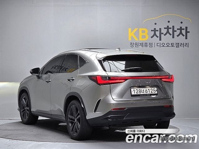 LEXUS NX350H 2023 — 21 862 км, серебристо-серый, Корея — под ключ — фото 6