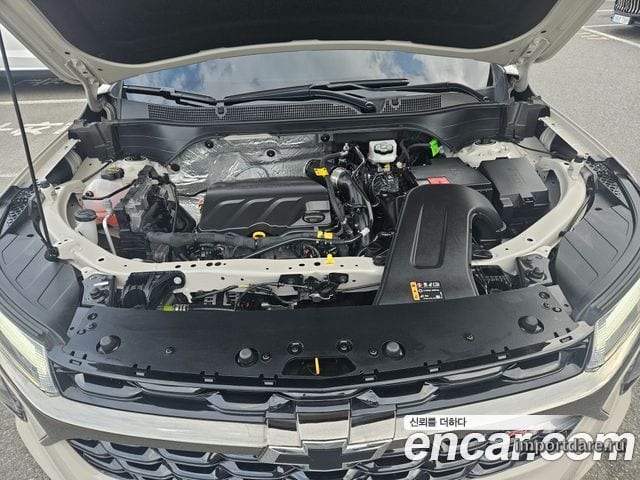 CHEVROLET TRAX CROSSOVER 2026 — 5 904 км, белый-перламутр, Корея — под ключ — фото 6